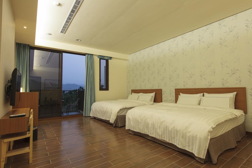 兩腳詩集綠活學旅 L 全自助入住平日旅館 L Jiji Exterior photo