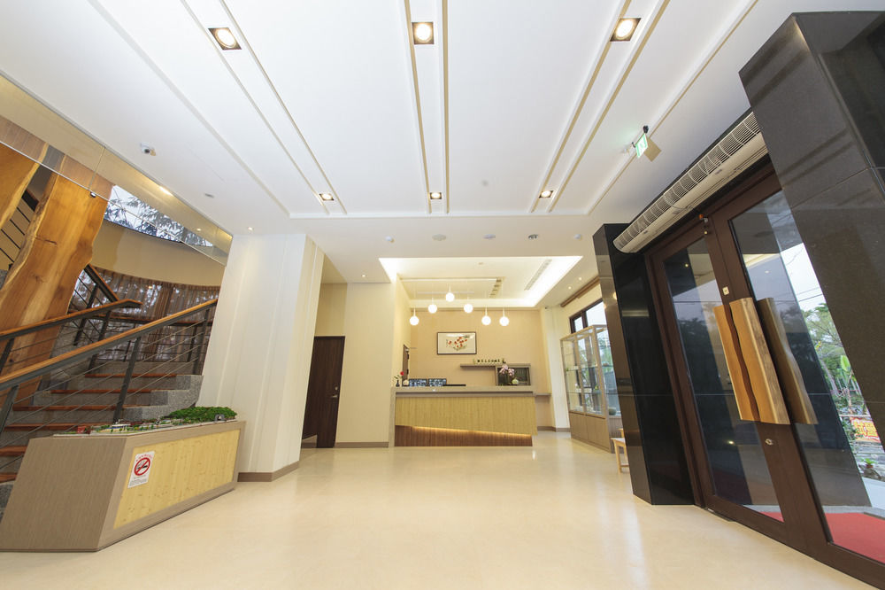 兩腳詩集綠活學旅 L 全自助入住平日旅館 L Jiji Exterior photo