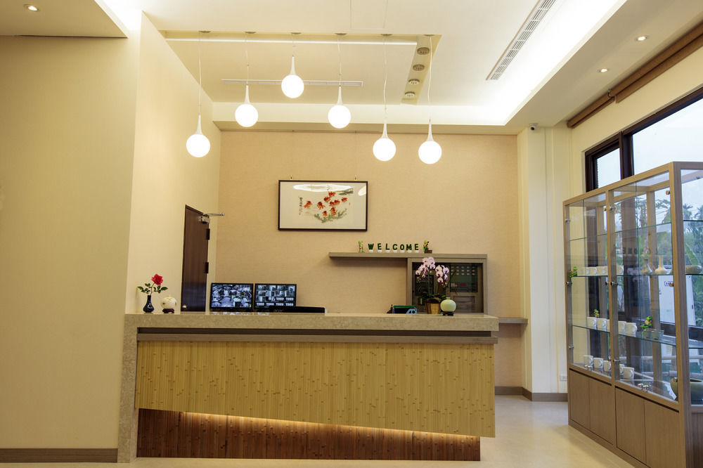 兩腳詩集綠活學旅 L 全自助入住平日旅館 L Jiji Exterior photo